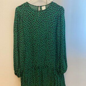 H&M Women's Medium Black Clover Flower Dress